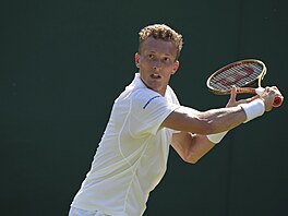 Jiří Lehečka v prvním kole Wimbledonu.