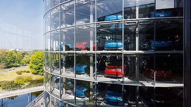 Sklenn manufaktura VW v Dranech