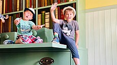 Zlatukovi na návtv Muzea Astrid Lindgrenové ve védsku bhem jejich cest...