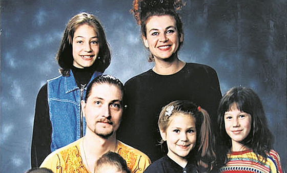 Jan Dvorský a jeho dti na rodinné fotografii z roku 2003