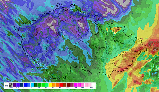 Mapa odhadovaného úhrnu sráek. (7.7.2025)