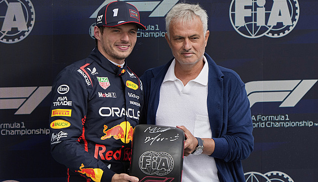 Verstappen ovládl kvalifikační drama v Británii, nahánět ho budou Piastri a Norris