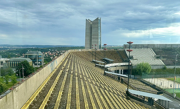 Dnes už žádné davy, jen pár kroků a ozvěna. Objevte s námi Strahov zblízka