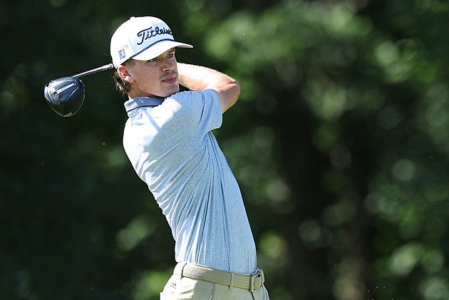 Čech opět mezi elitou. Hrubý debutoval na PGA Tour, blýskl se stometrovým eaglem