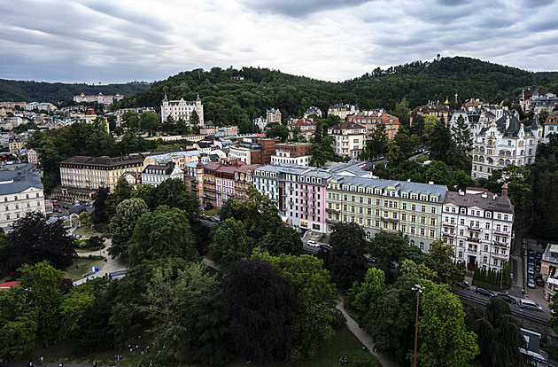 Zábr na karlovarskou kolonádu (8. ervence 2025)