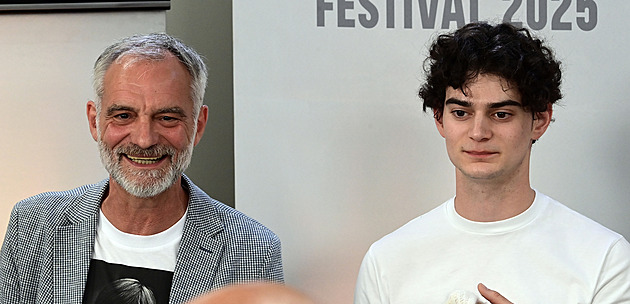 Lukáš Pollert vidí ve svém synovci jeho otce Ivana Trojana