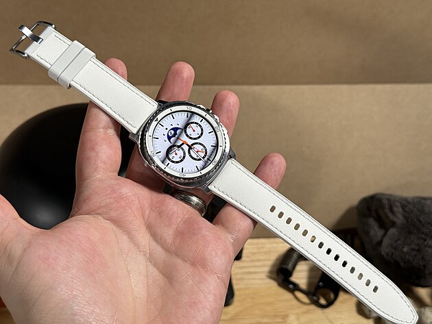 Nov srie chytrch hodinek Samsung Galaxy Watch , Watch 8 Classic a Watch...
