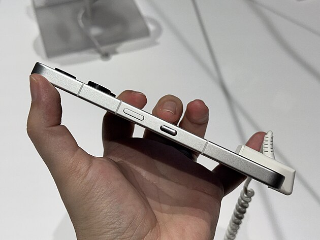 Nothing Phone (3)