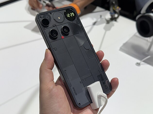 Nothing Phone (3)