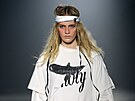 Ú�esy, které doprovázely podzimní kolekci Ann Demeulemeester od designéra...