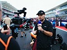 Karel Abraham jako televizn reportr. Od roku 2025 vede projekt MotoGP na...