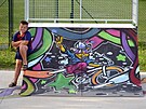 l Vrazn tahy sprejem zpestily beton novho skateparku u fotbalovho stadionu...