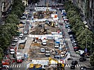Horn st Vclavskho nmst je u rok kompletn rozkopan. (23. ervna 2025)