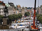 Horn st Vclavskho nmst je u rok kompletn rozkopan. (23. ervna 2025)
