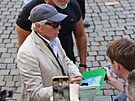 Ke karlovarskému hotelu Pupp p�ijela hlavní hv�zda leto�ního filmového...