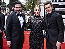 Vojt�ch Kotek vystupuje z vozu v rámci delegace k filmu Ducho� (7. �ervence...
