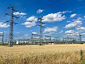 Rozvodna ve Výkov na Lounsku. Práv zde podle EPS vznikl prvotní problém,...