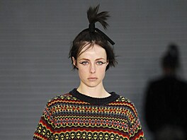 Trendy jsou cyklické � i tento jsme v r�zných obm�nách mohli vídat i v...