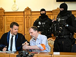 Juraj Cintula u soudu v Banské Bystrici (8. ervence 2025)