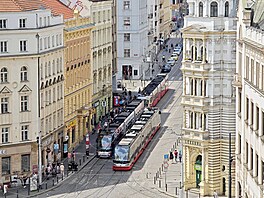BTS Vodafonu na v�ích kostela sv. Antonína Paduánského na pra�ském...