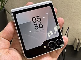 Samsung Galaxy Z Flip 7 FE