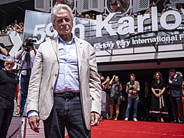 Michael Douglas ped Hotelem Thermal (5. ervence 2025)