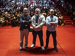 Martin Frývaldský, Daniel Vávra a Petr Peka v Císaských lázních ped...