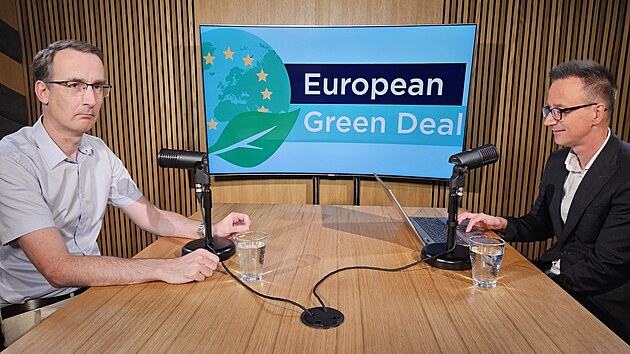 Hostem pořadu Rozstřel je odborník na ústavní právo Jan Kudrna z Právnické fakulty UK.