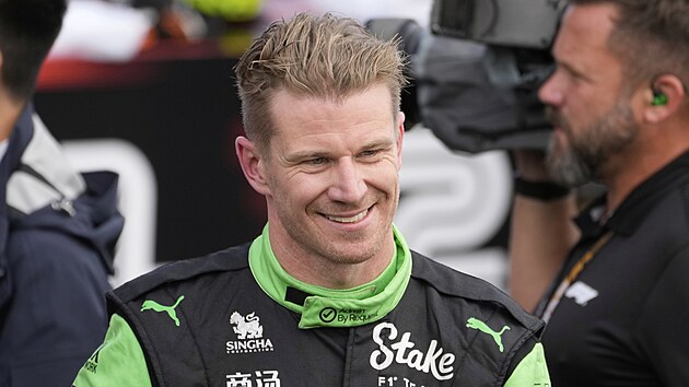 Nico Hlkenberg ze Sauberu se raduje ze tetho msta ve Velk cen Velk Britnie.