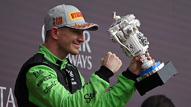 Nico Hlkenberg ze Sauberu se raduje ze tetho msta ve Velk cen Velk Britnie.