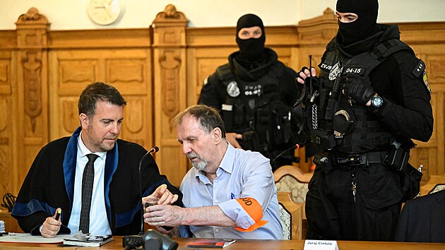 Juraj Cintula u soudu v Bansk Bystrici (8. ervence 2025)