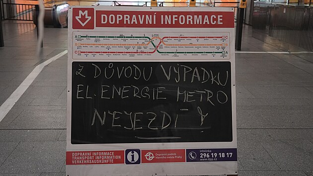 Prahu a dal�� ��sti �esk� republiky postihl rozs�hl� v�padek proudu. Na v�t�in� �zem� hlavn�ho m�sta nejedou tramvaje ani metro. (4. �ervence 2025)