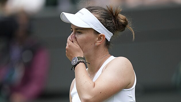 Barbora Krejkov ve tetm kole Wimbledonu.