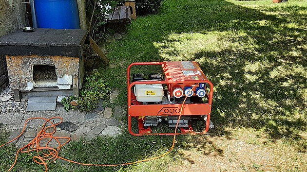 V ptek 4. ervence 2025 kolem poledne zashl Libereck kraj masivn vpadek elektrick energie. Hasii bhem tm t nsledujcch hodin z uzavench prostor nap krajem zachrnili lidi uvzl ve vtazch, a to v 32 ppadech. Dle jsme ve spoluprci s dobrovolnmi jednotkami poskytli na 14 mst v kraji nhradn zdroje elektrick energie  elektrocentrly, nejastji na Liberecku (9) a na eskolipsku (3), informovali krajt hasii.