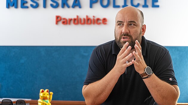 Nov editel Mstsk policie Pardubice Jan Dojczar (30. ervna 2025)