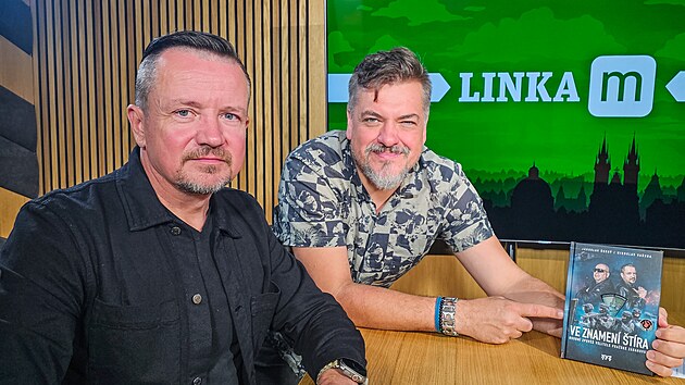Linka M vjela za oponu pra�sk� z�sahovky. Temn� p��pady a fenom�n true crime s Mirkem Va�urou