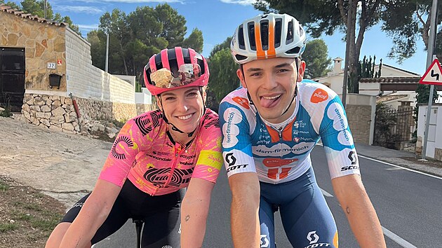 Cyklisticko-partnersk dvojice Mirre Knavenov a Pavel Bittner