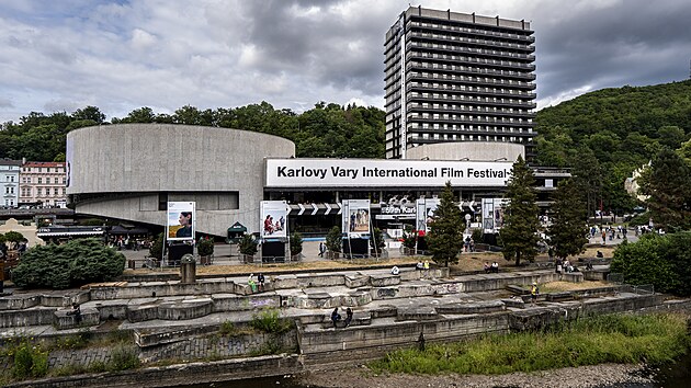 Hotel Thermal bhem festivalu (8. ervence 2025)