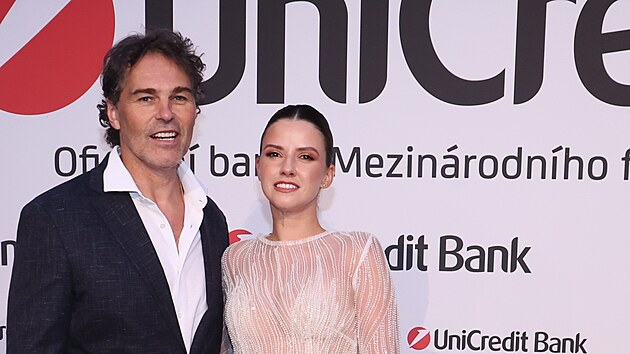 Jarom�r J�gr a Dominika Brani�ov� na UniCredit party v Karlov�ch Varech (6. �ervence 2025)