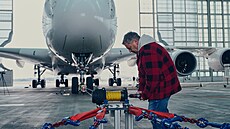 Vechna lana u jsou v tahu.