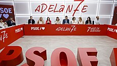 �pan�lský premiér Pedro Sánchez na zasedání vedení socialistické strany (PSOE)...