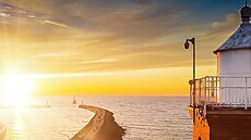 Jedním z kouzel polských maják je, e kadý zpravidla bliká v odliném...