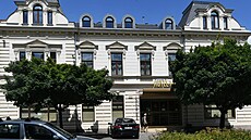 Budova bývalého hotelu Lev v centru Lovosic. (ervenec 2025)