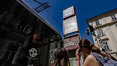 Zastávka tramvají na praské Malé stran od konce ervna oficiáln zmnila své...