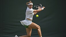 Karolína Muchová v prvním kole Wimbledonu.