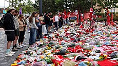 Pietní místo v Liverpoolu k uct�ní památky fotbalisty Dioga Joty, který zem�el...