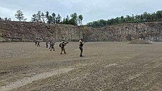 Kanadská policie zatkla skupinu mu��, kte�í plánovali násilím p�evzít �ást...