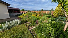 Pohled na parkovit ped domem