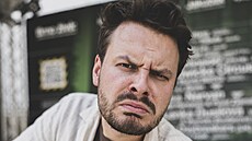 Díky tomu, e se neupsal ádnému souboru, má Filip Teller iroký komediální...