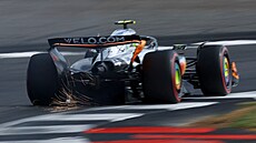 Lando Norris z McLarenu b�hem tréninku v Silverstonu